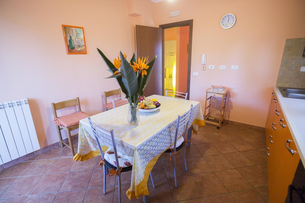 Villa Di Francoチェファル エクステリア 写真