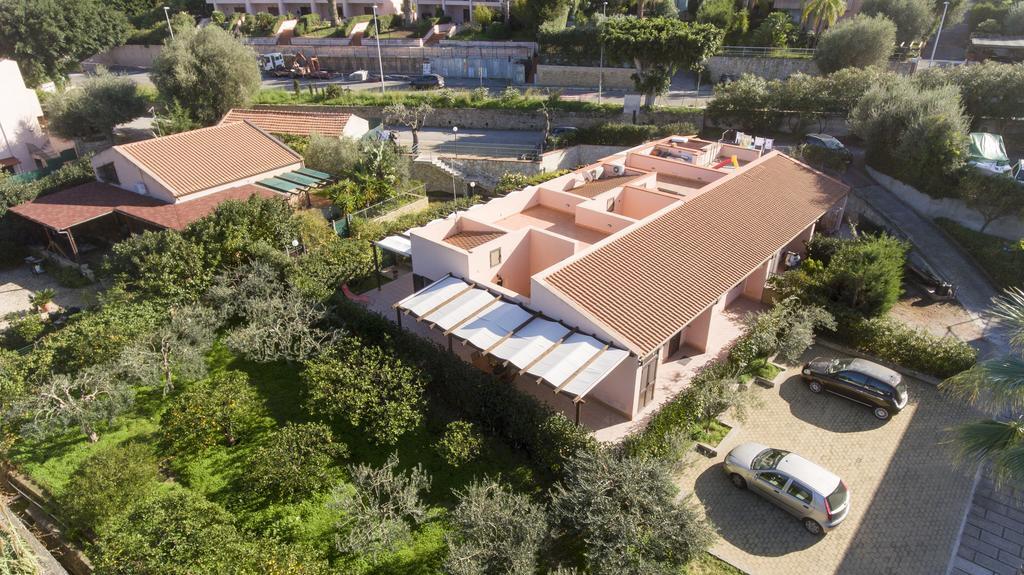Villa Di Francoチェファル エクステリア 写真