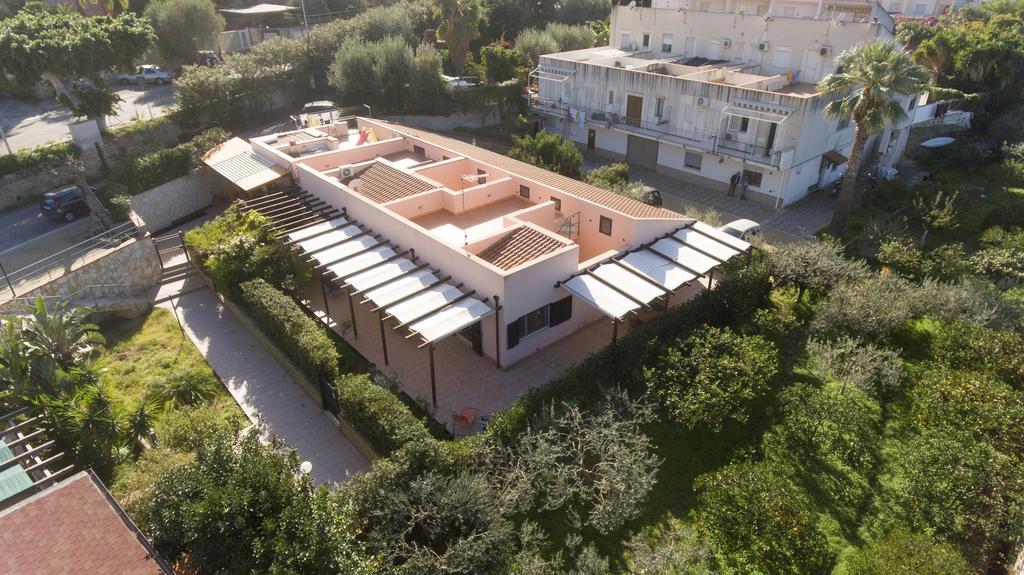 Villa Di Francoチェファル エクステリア 写真